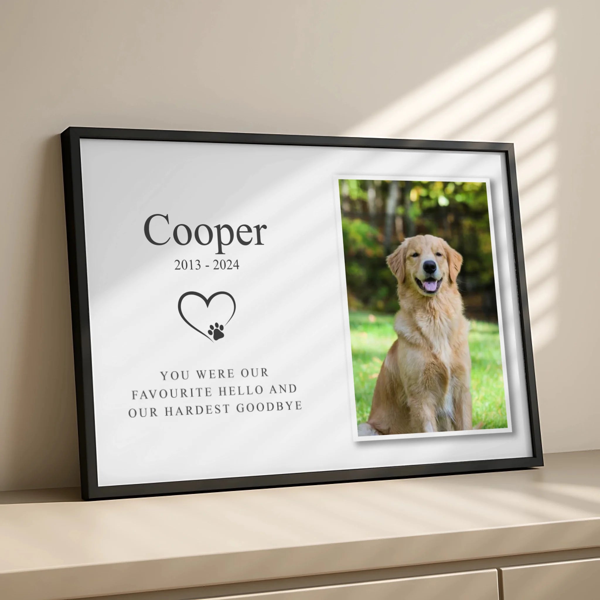 Pet memorial photo frame with photo and personalised tribute message