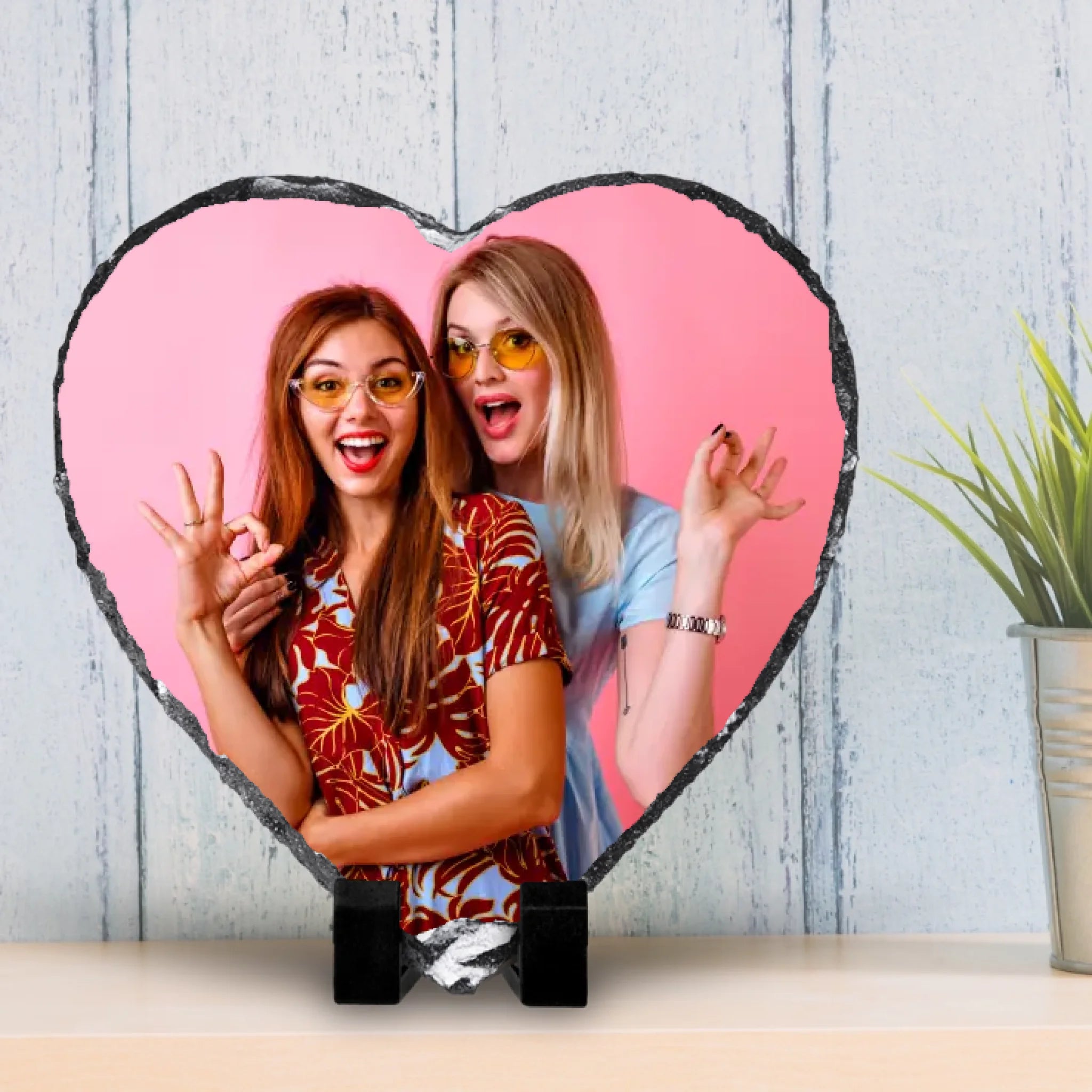 vase-flower-decoration-interior