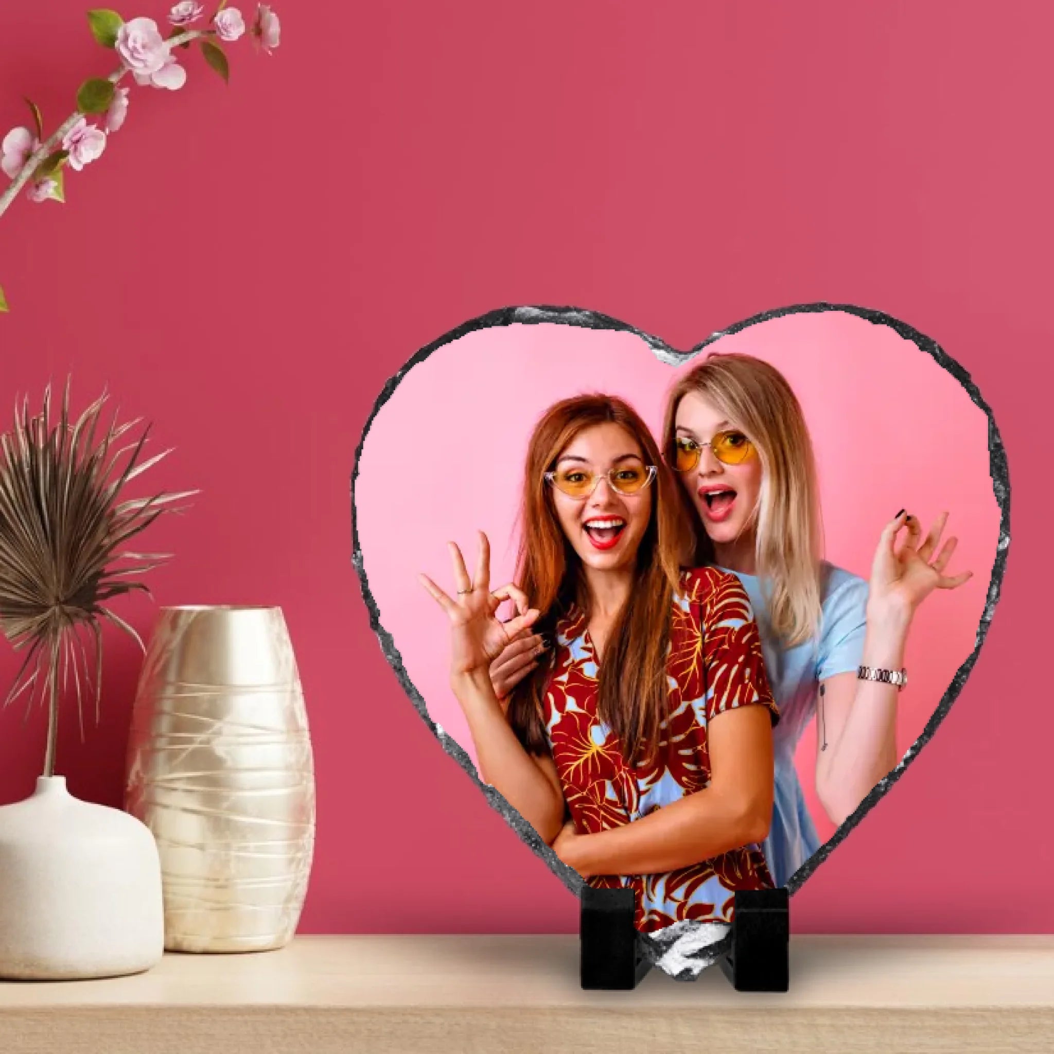 viva-magenta-wall-panelling-with-wooden-shelf-kitchen-room