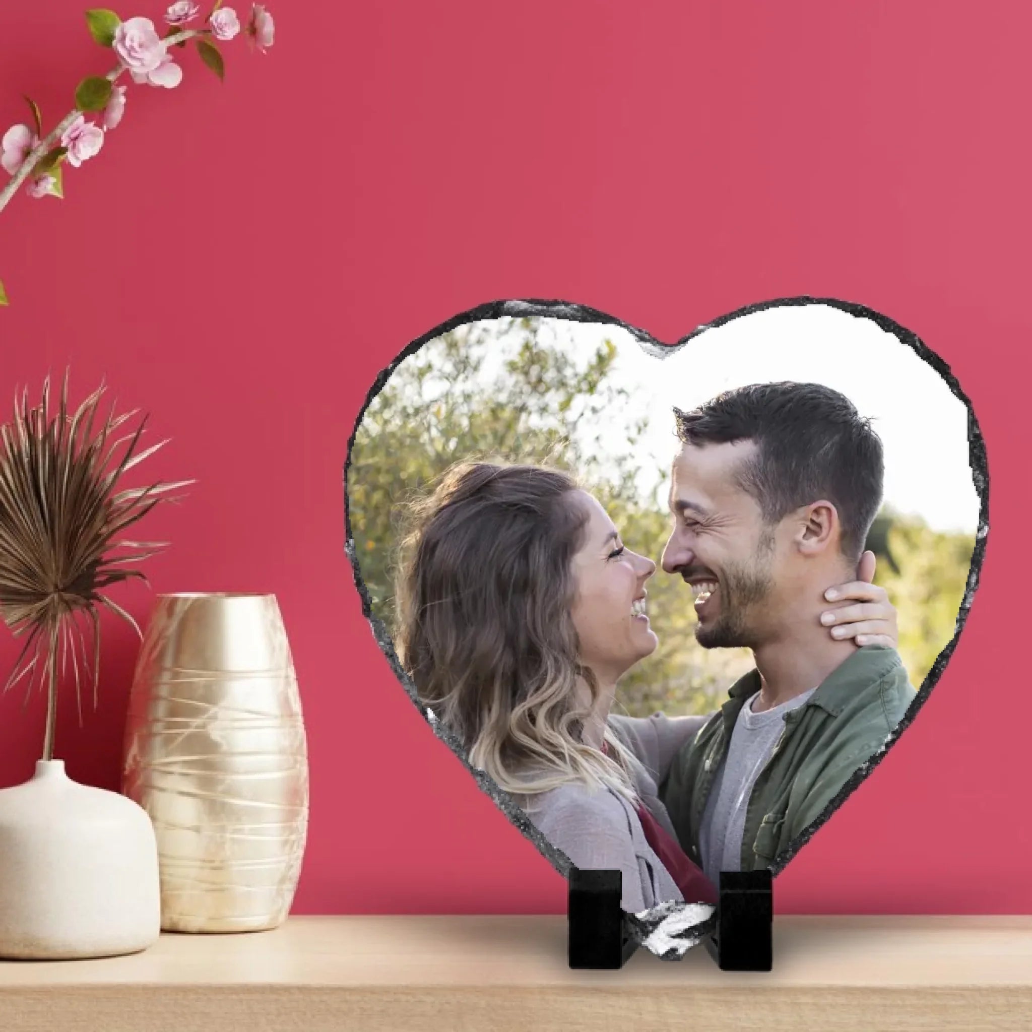 viva-magenta-wall-panelling-with-wooden-shelf-kitchen-room