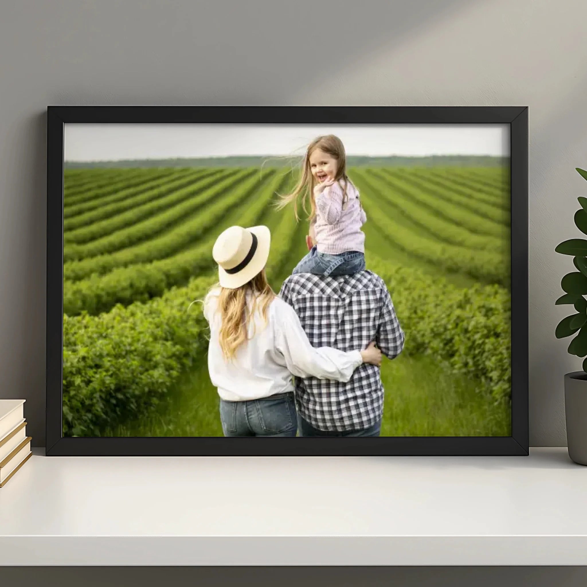 Single photo frame with custom print, A3 size option